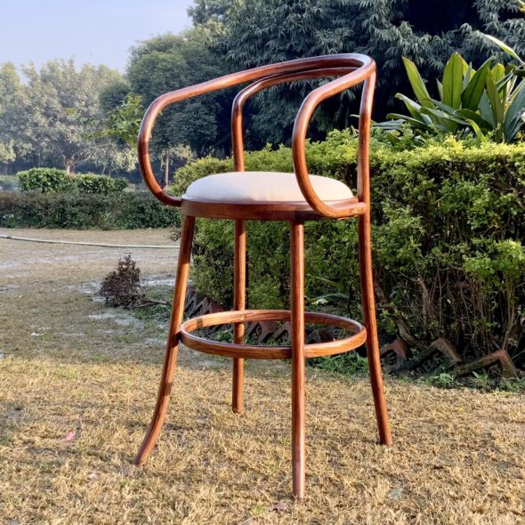 Bent High Chair