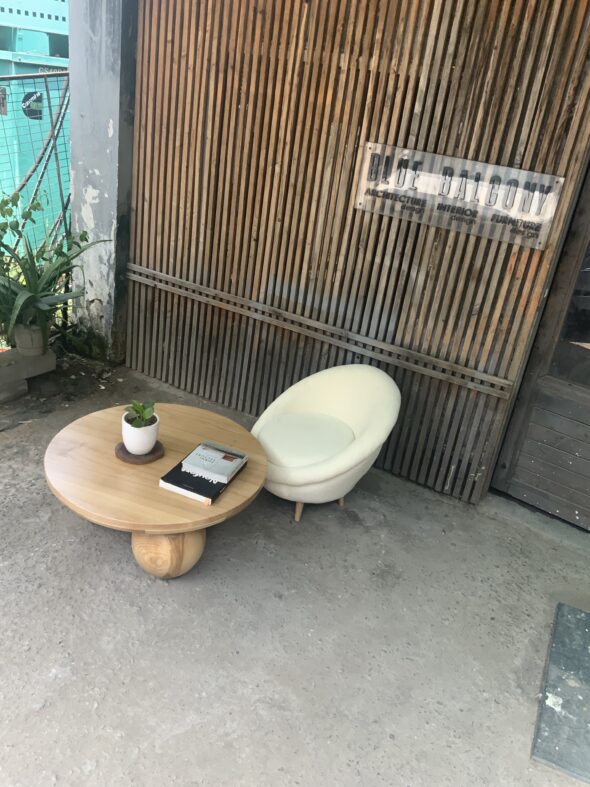 Tama coffee table